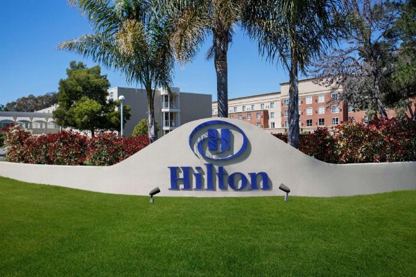 Hilton Oakland Airport image 9